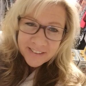 Meet your Posher, Brenda